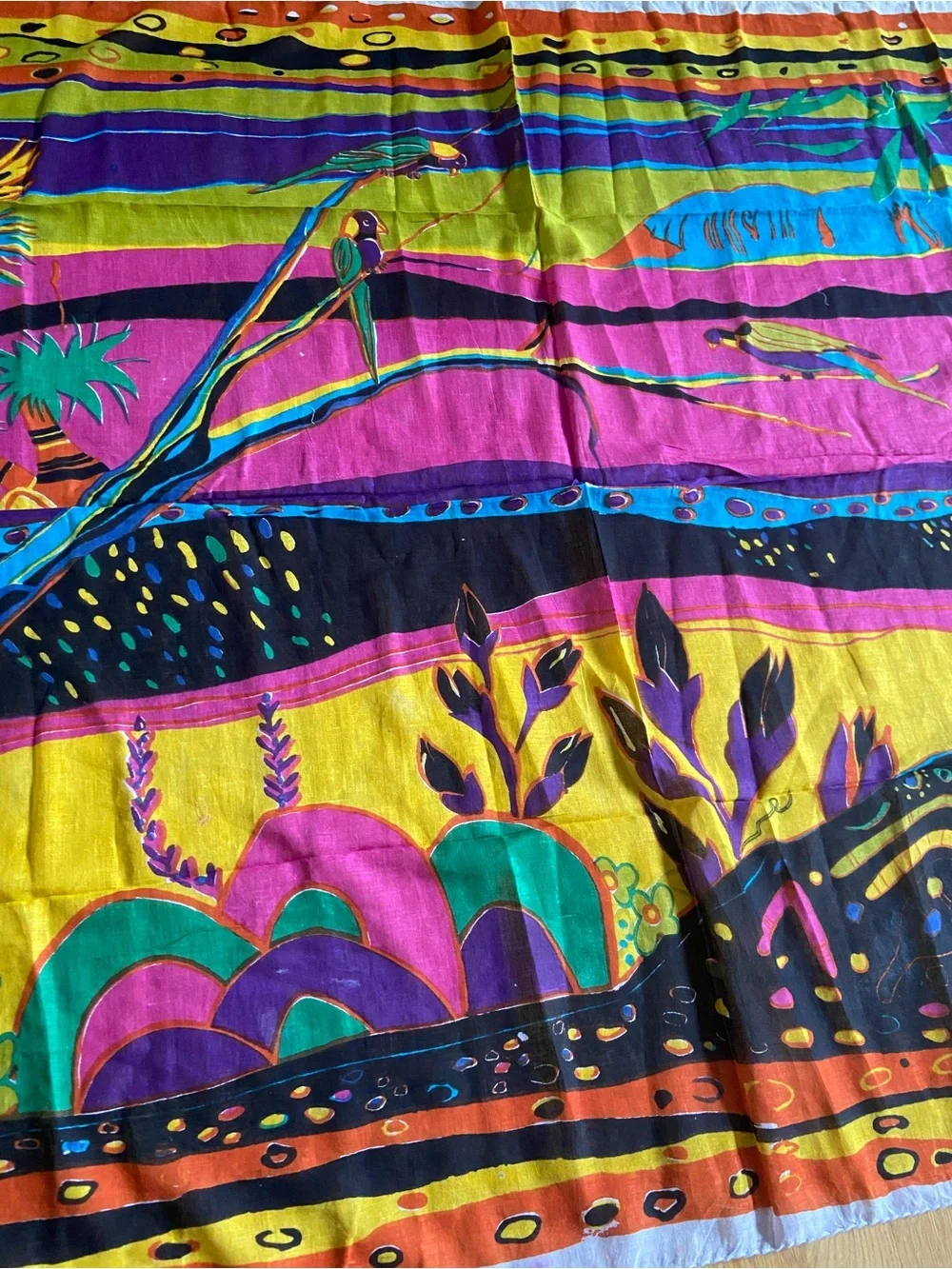 N/A tropical bird